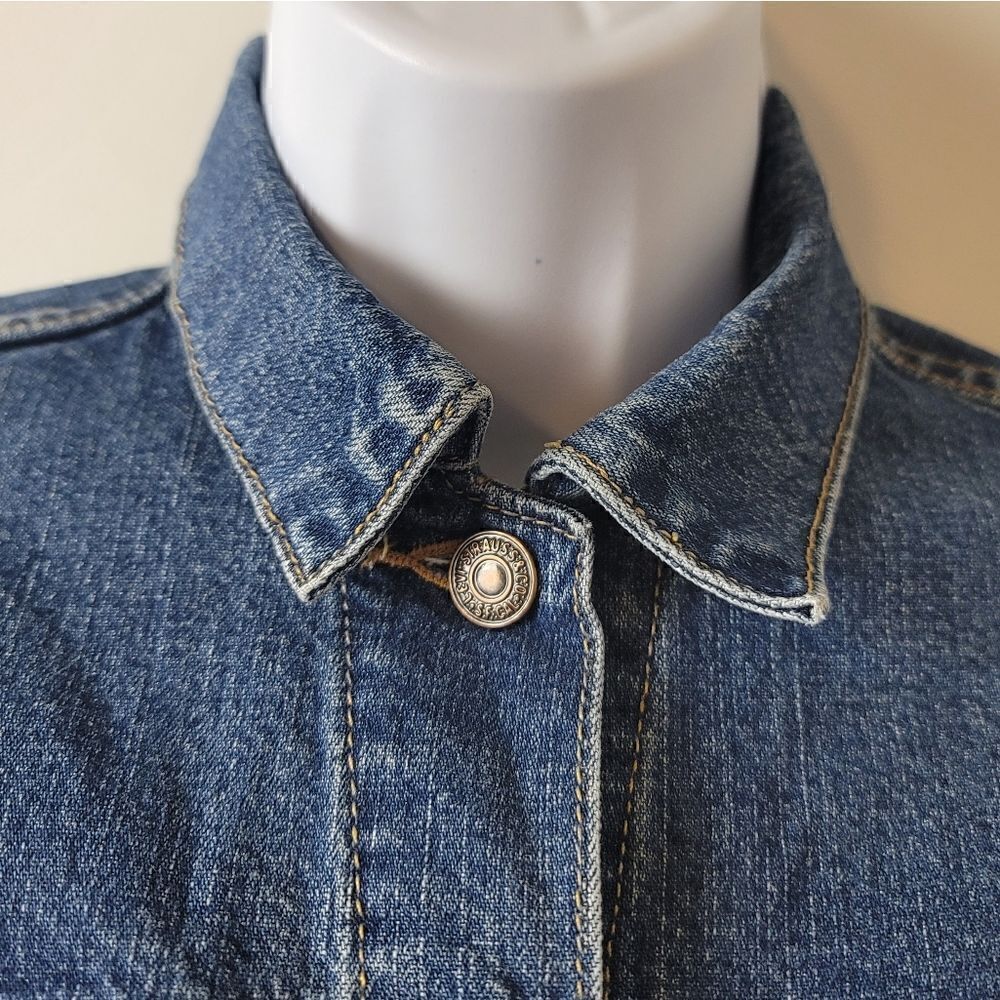 VINTAGE LEVI Trucker Denim Jacket - Picture 6 of 12